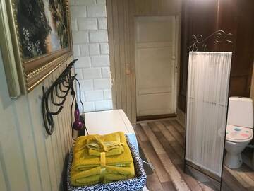 Фото номера Дом с 2 спальнями Дома для отпуска Cosy house in Nesvizh г. Несвиж 44